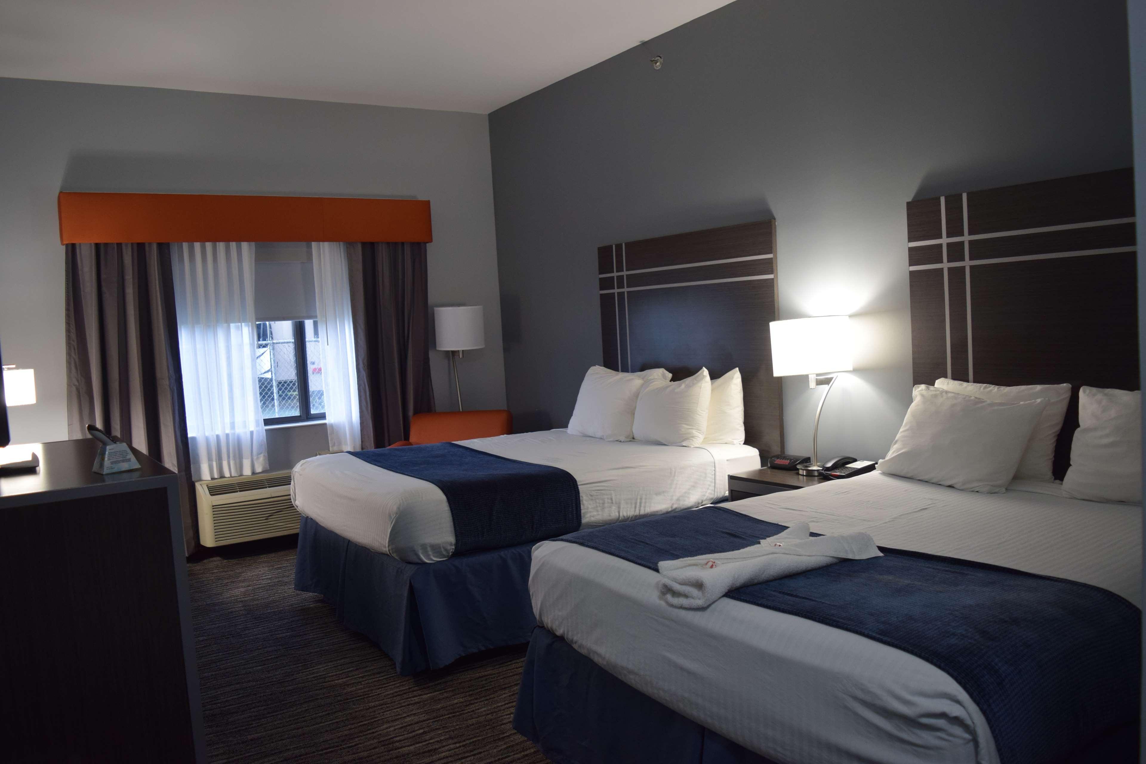 Best Western Elkhart Inn & Suites Eksteriør billede