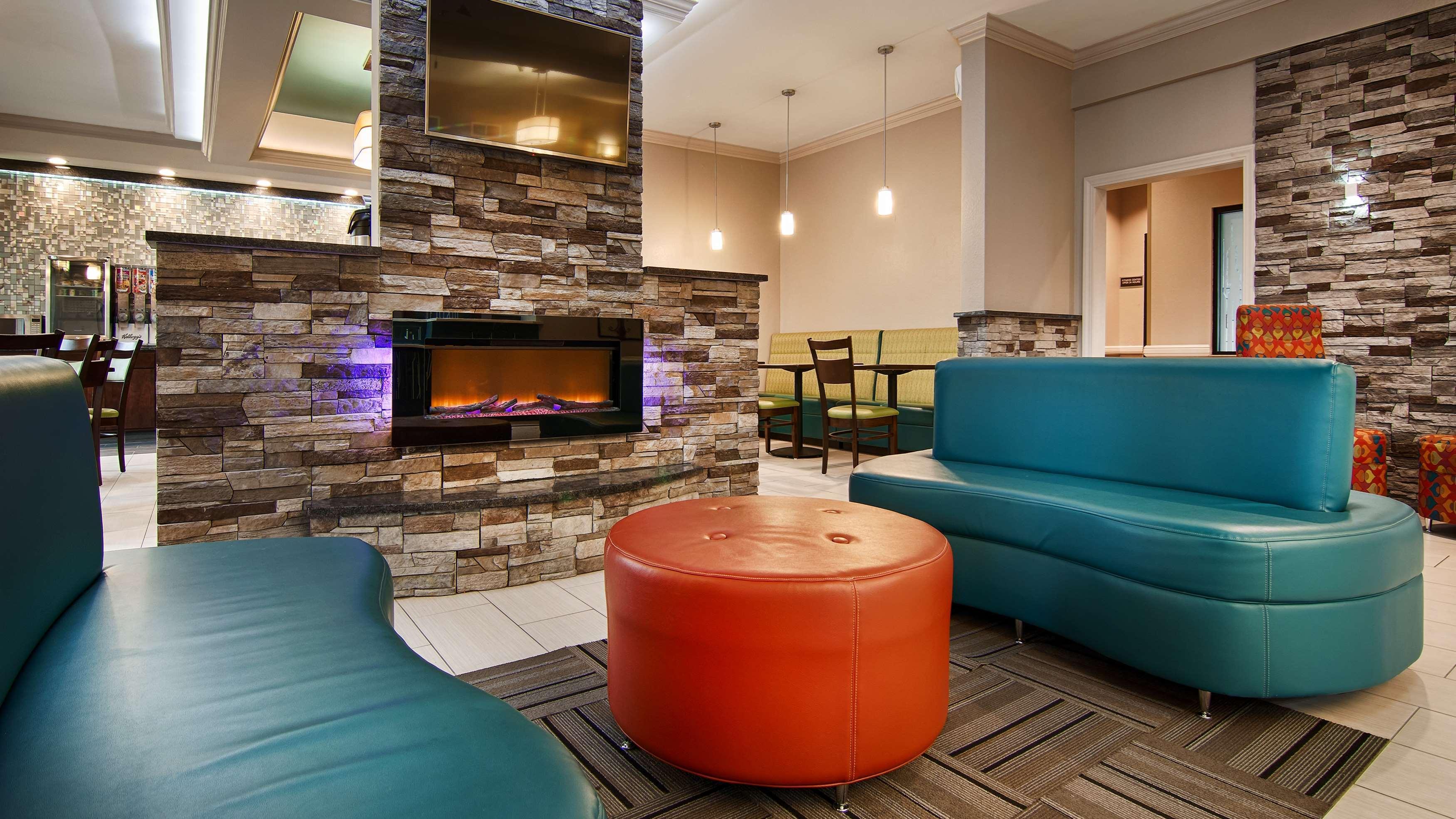 Best Western Elkhart Inn & Suites Eksteriør billede