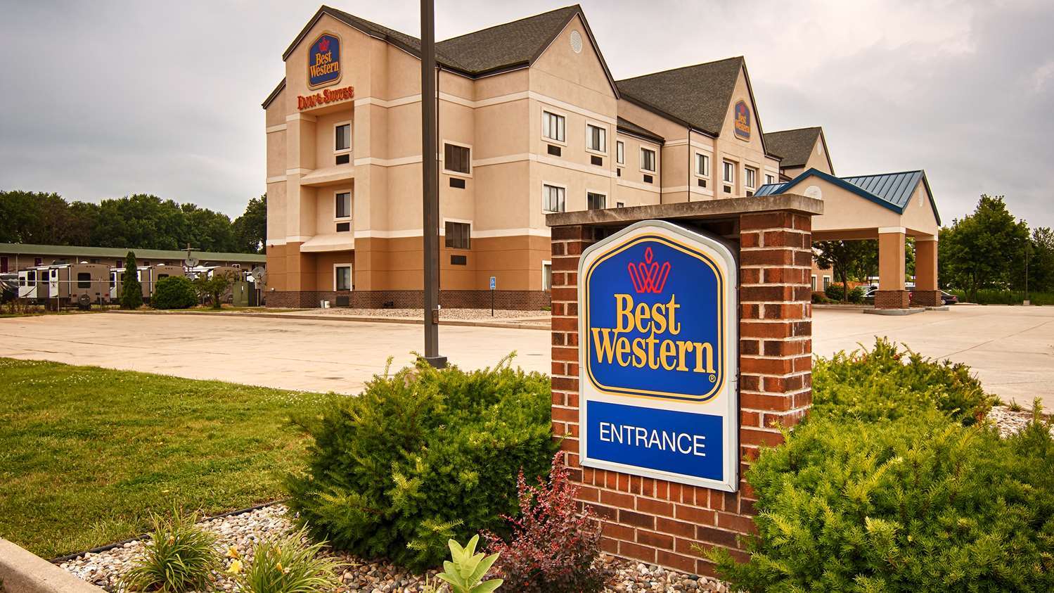 Best Western Elkhart Inn & Suites Eksteriør billede